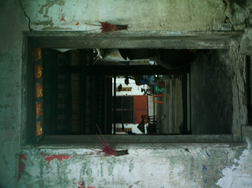 图13祠堂前厅 二○○七年摄.jpg