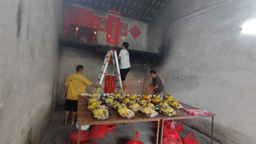 图22 祭拜活动 二○二四年摄.jpg